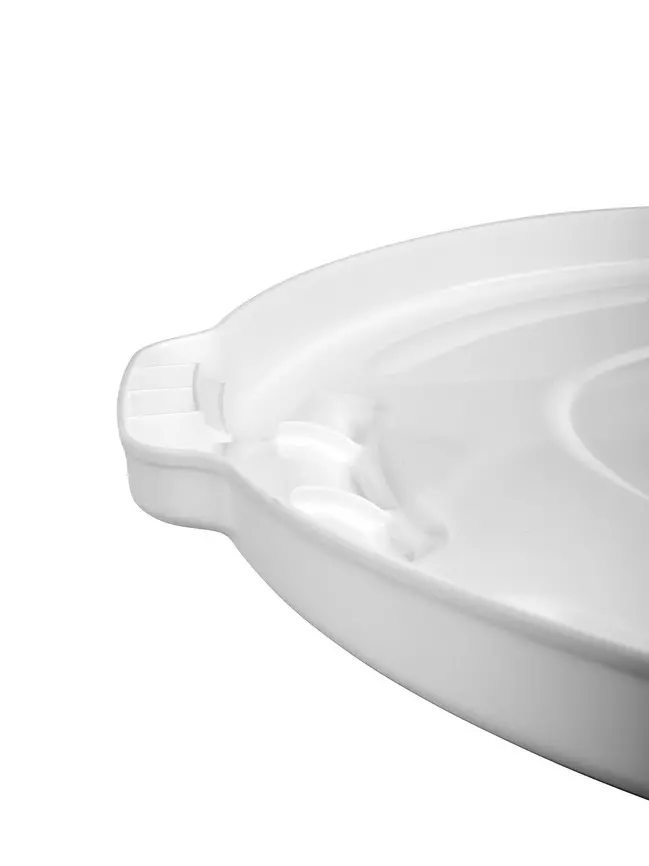 Rubbermaid FG260900, Brute Snap On Bin Lid, Self-Draining, Fits 38L Brute Dustbins, image 3, gallery thumbnail