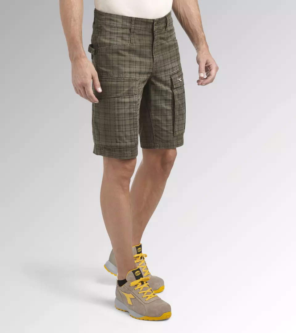 Diadora 702-179824-70167, BERMUDA TINTO CAPO Work Shorts Forest Night, image 2, gallery thumbnail