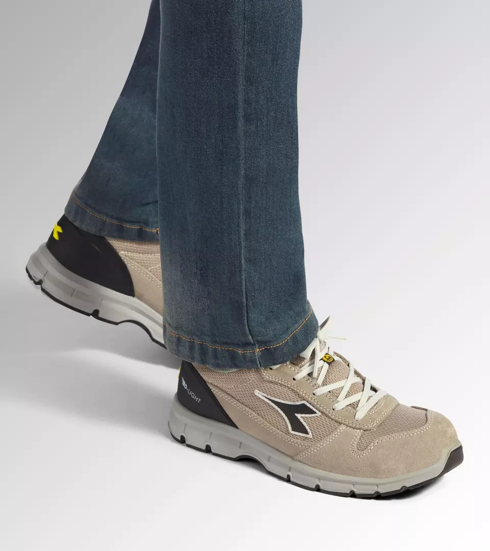 Diadora 701-181156-C8149, RUN TEXT LOW S1PS FO SR ESD Work Safety Shoes Sand/Sand, image 2, gallery thumbnail