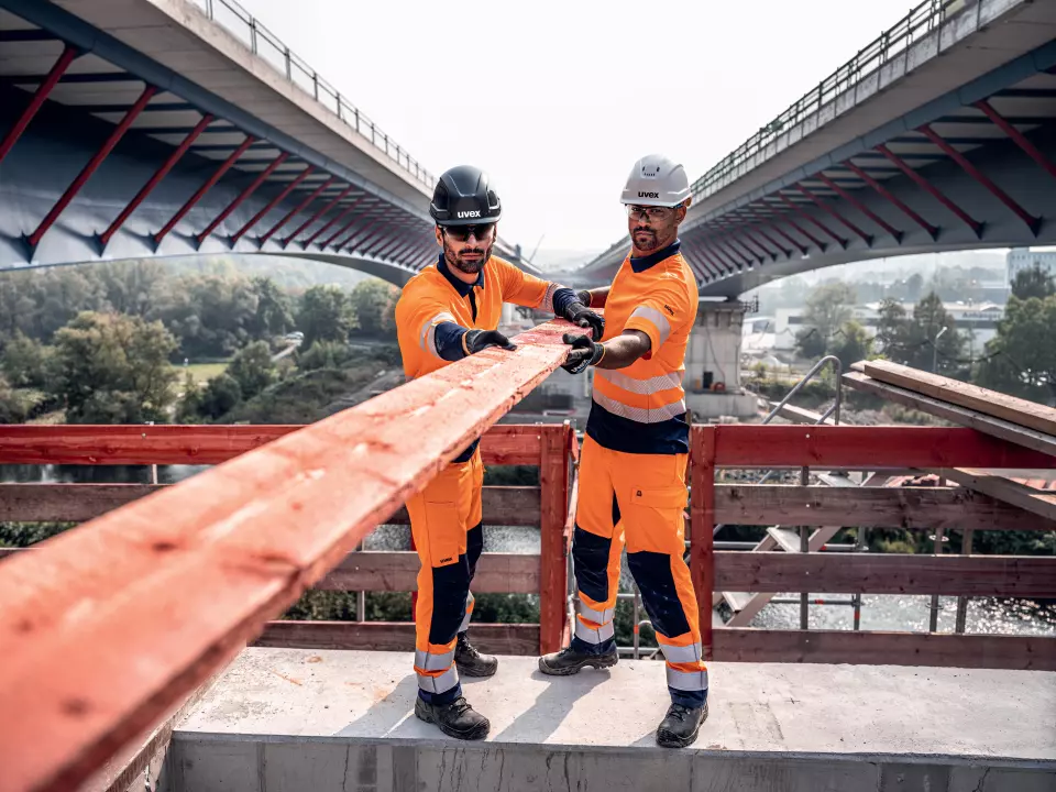 Uvex 88490, Construction Bermuda, Orange/High-vis orange, image 6, gallery thumbnail