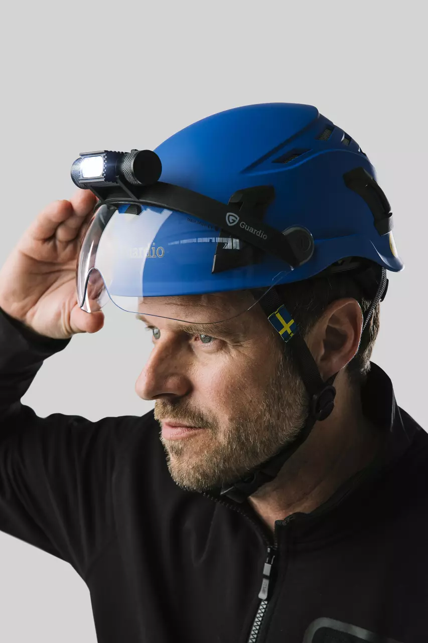 Guardio 1001677103, Theia Helmet Visor, Transparent, image 4, gallery thumbnail