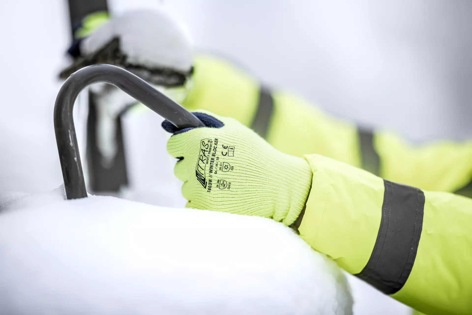 NITRAS 1603W, WINTER BLOCKER Winter Gloves, Neon Yellow, image 2